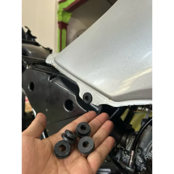 Rubber Side Cover Tank RXZ