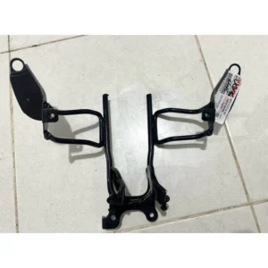my-11134207-7ras8-m23pvdbxgctua0.webp RXZ Catalyzer Fairing Bracket