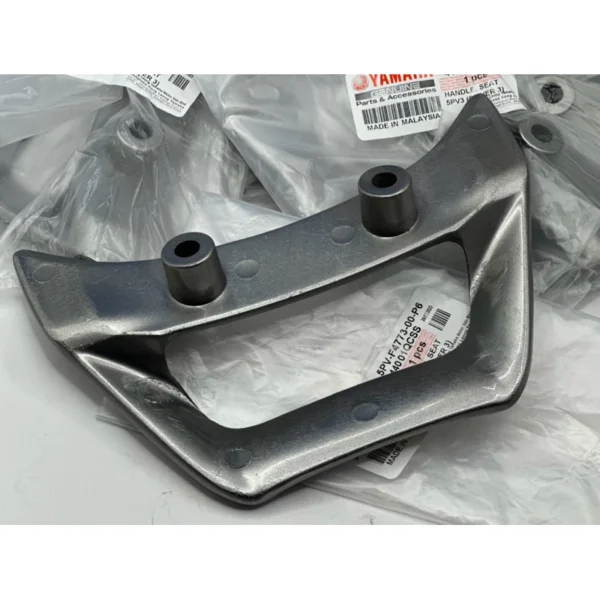 my-11134207-7rasb-m50qaxk1xpt4c2.webp Yamaha RXZ Spoiler Silver